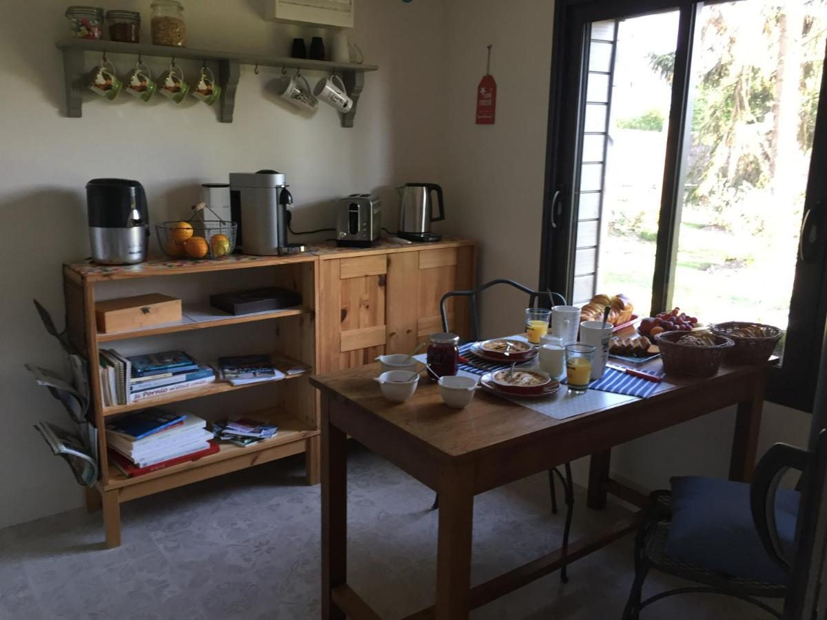 A La Birochere Chambre D Hotes Classee 3 Cles Et Accueil Velo Pornic Bagian luar foto